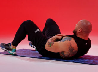 Trening brzucha w domu w 15 minut