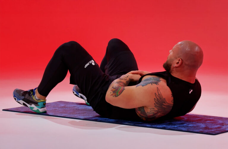 Trening brzucha w domu w 15 minut