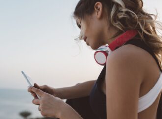 Sztuczna inteligencja w sporcie: czy AI zastąpi trenera? Testujemy trendy