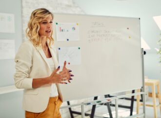 Rozmowa, egzamin, prezentacja – jak się szybko uspokoić i opanować stres?